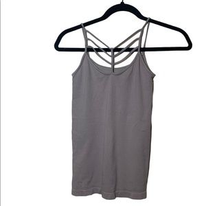 FREE WITH BUNDLE ✨ Tank top with Straps